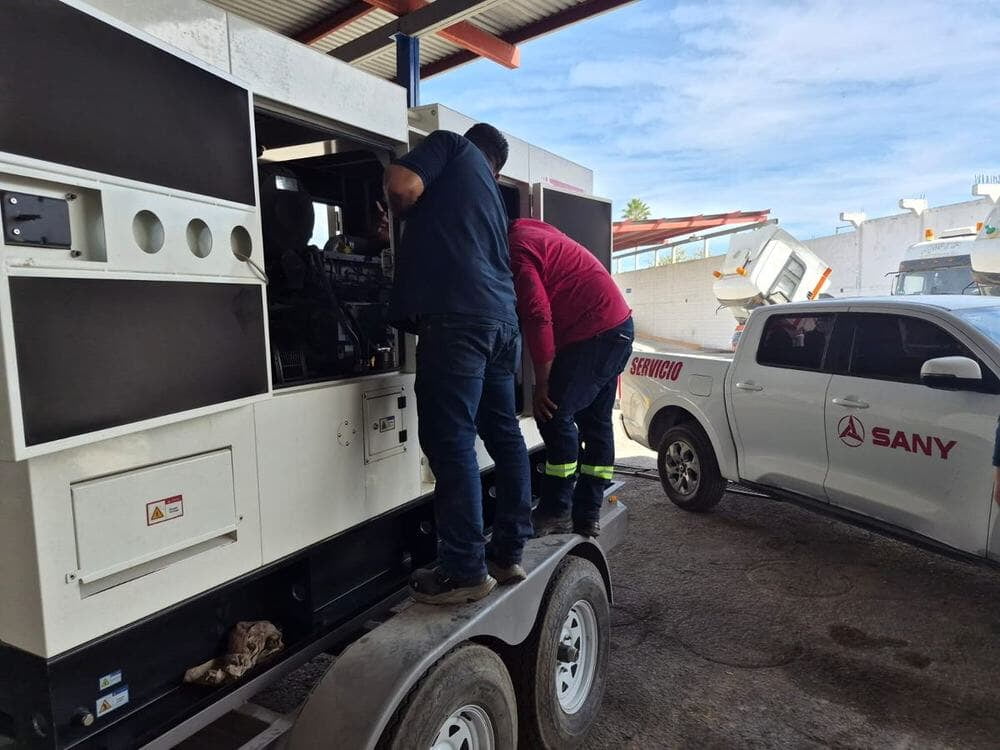 Servicio a generador SANY con nuestra unidad de servicio